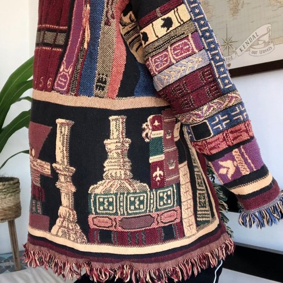 VINTAGE LIBRARY BOOKS BLANKET SWEATER - Picture 3 of 4